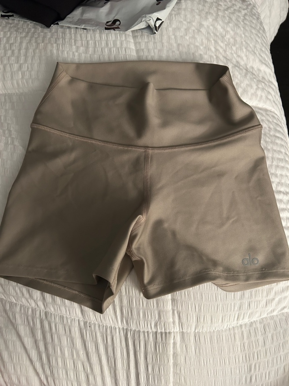 ALO Yoga High-Rise Bike Shorts in Taupe Beige